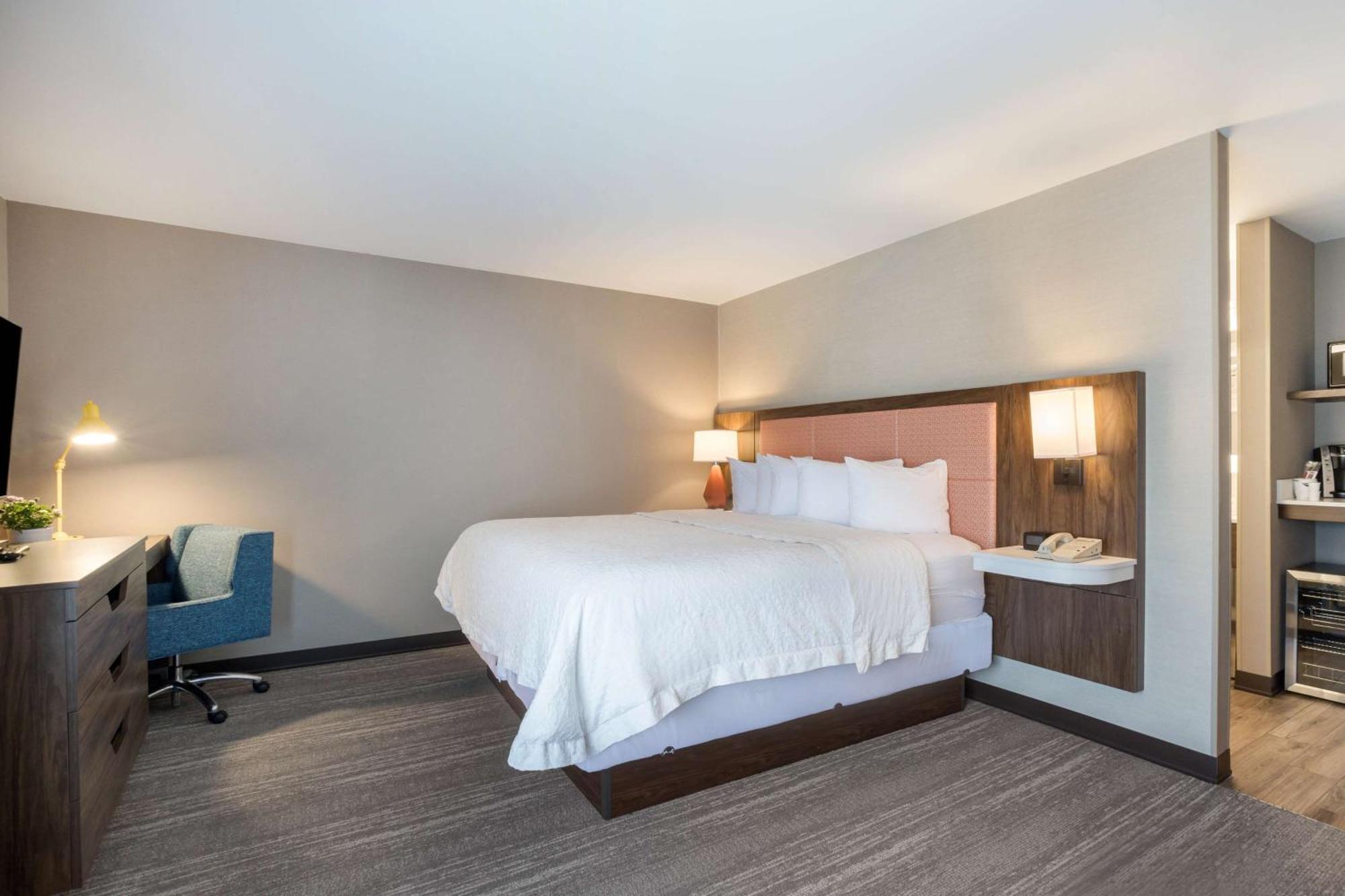 Hampton Inn Princeton Esterno foto