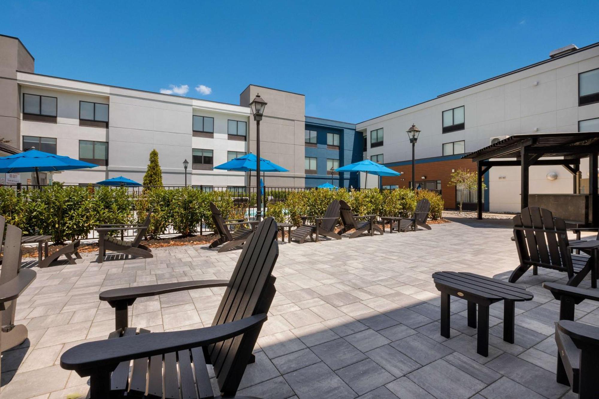 Hampton Inn Princeton Esterno foto