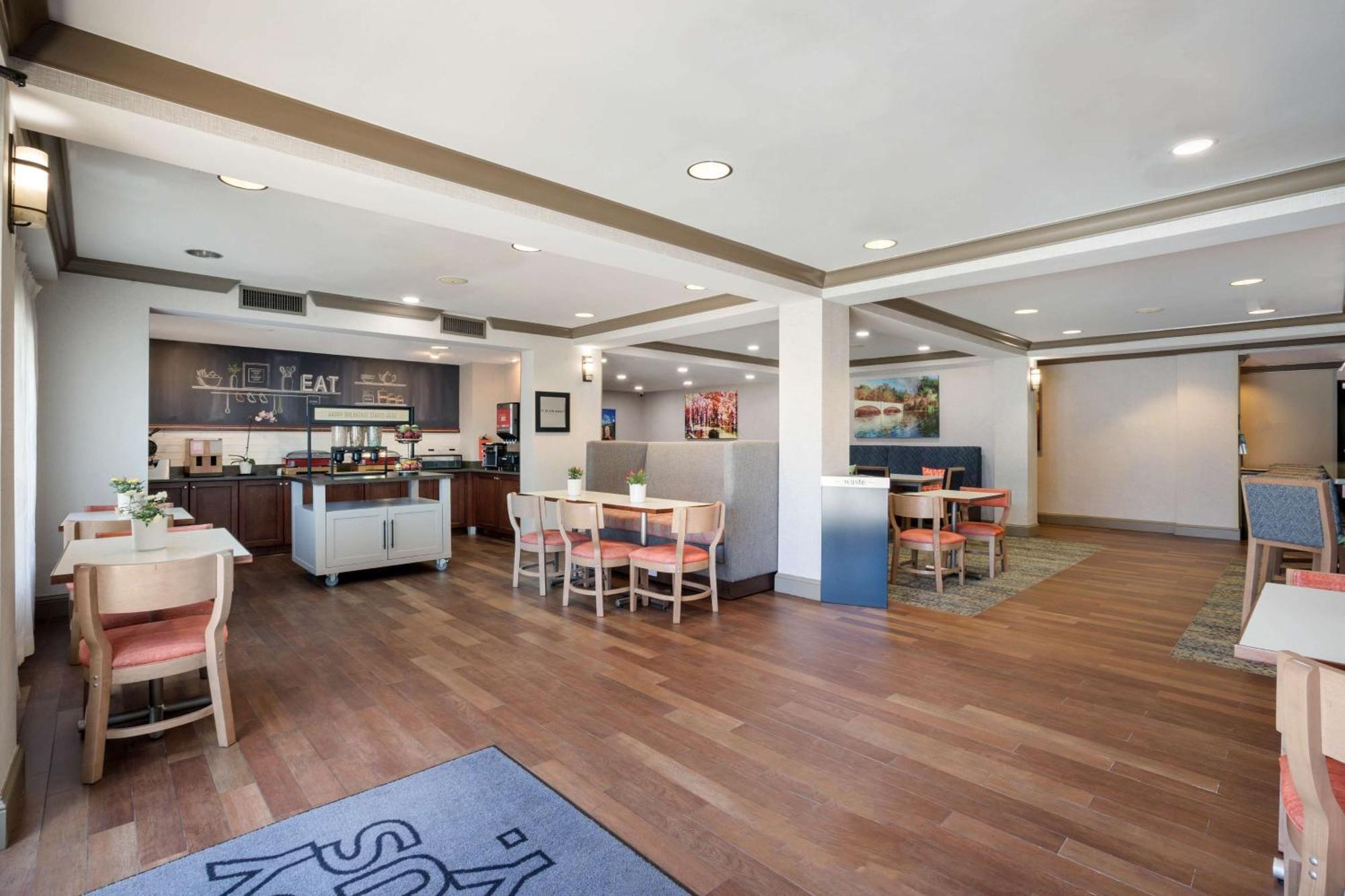Hampton Inn Princeton Esterno foto